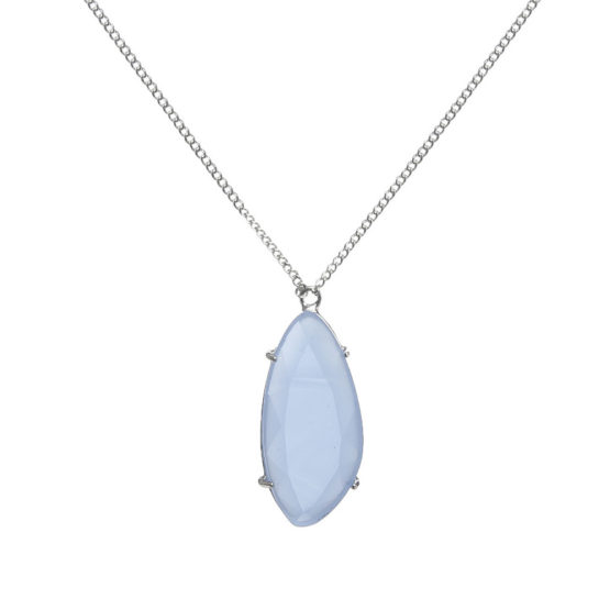 Långt halsband i silver med blå sten